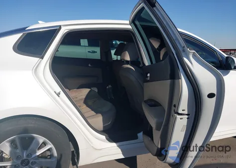 2018 Kia Optima Lx z USA, uszkodzony, nr VIN KNAGT4L35J5191497